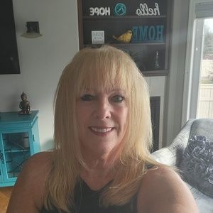 Meet your Posher, Valerie